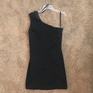 SIZE M, BEBE BLACK, ONE SHOULDERED MINI DRESS